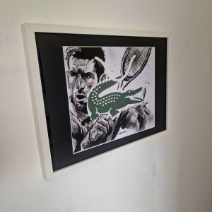 Tableau Portrait Novak Djokovic sur Véritable Sac de Boutique Cartonné LACOSTE – Pièce Unique